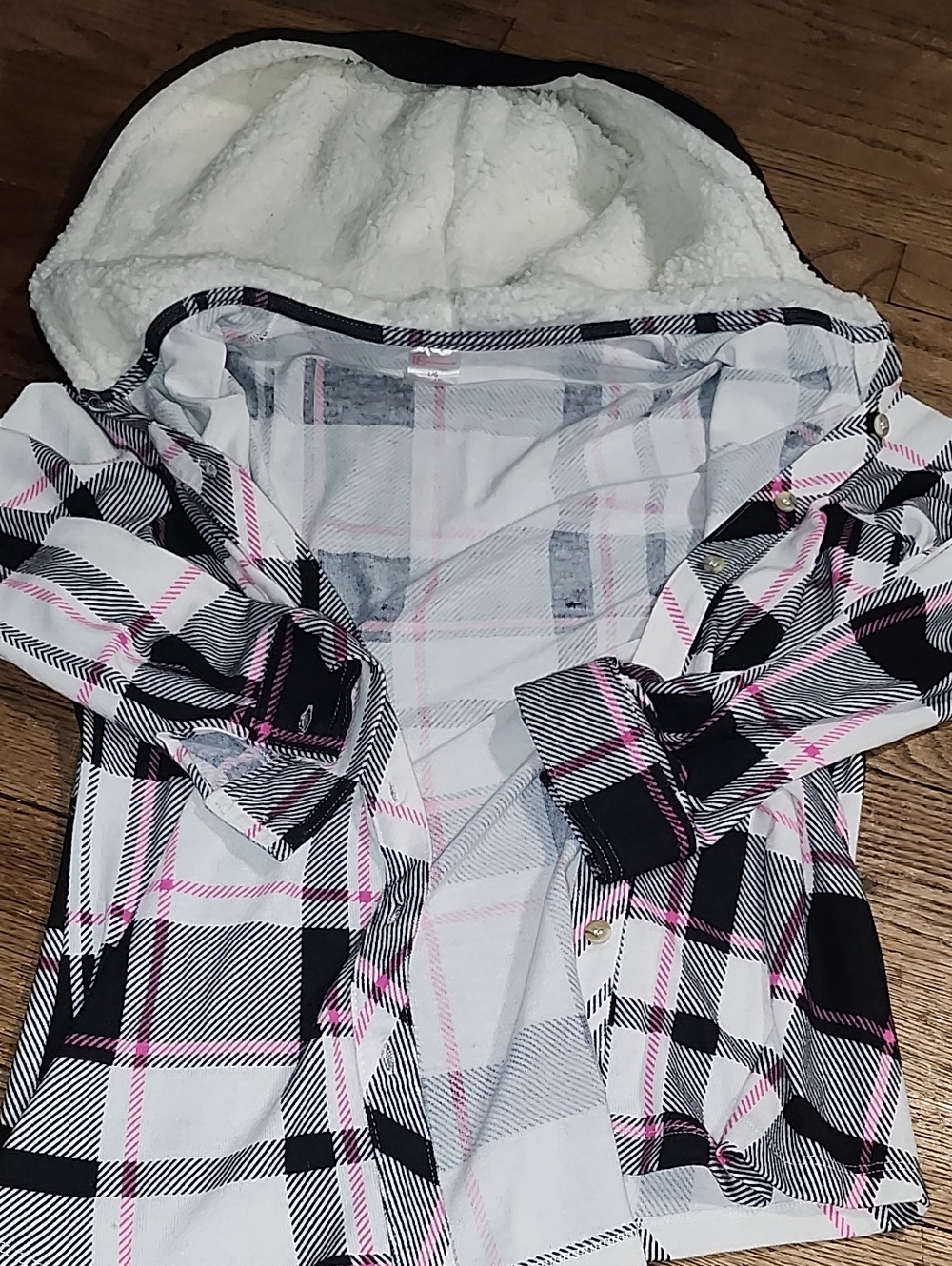 No Boundaries White, Black & Pink Plaid Sherpa Hooded Pajama Top